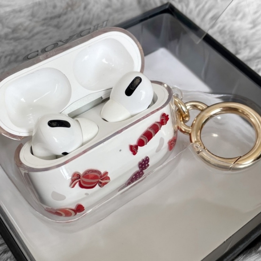 🍬NEW Coach AIRPOD KEYCHAIN candy pro case brand new in box🍬🍬 - Picture 2 of 4